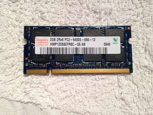 barrette memoire ram 2GB pc2 6400s-666-12 HMP125S6EFR8C ACER ASPIRE 9410