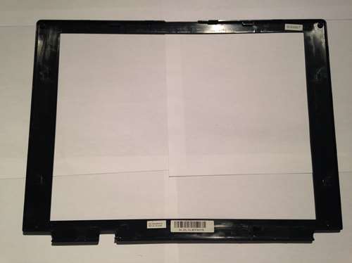 Coque plasturgie contour d'écran 3LZL1LBTN15 pc acer TRAVELMATE 4100 SERIES